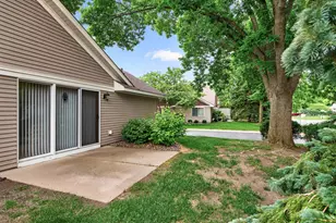 515 Lovell Ave, Roseville, MN 55113 - Photo 28