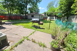 4929 Queen Ave N, Minneapolis, MN 55430 - Photo 4