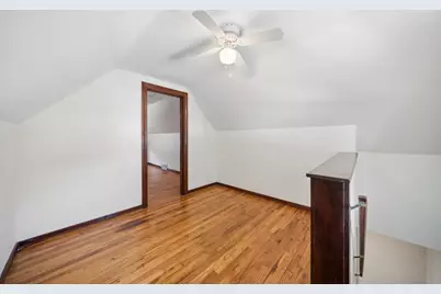 301 11th Avenue SW, Austin, MN 55912 - Photo 12