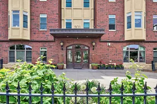 301 Clifton Ave, Minneapolis, MN 55403 - Photo 6