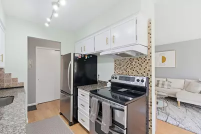 908 9th Avenue S #7, Hopkins, MN 55343 - Photo 6