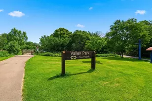 908 9th Ave S, Hopkins, MN 55343 - Photo 18