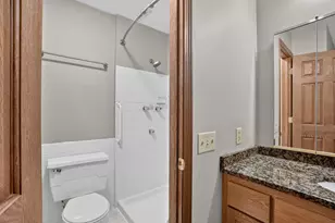 1690 Hwy 36 W, Roseville, MN 55113 - Photo 16