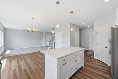 977 45th Avenue NE, Saint Cloud, MN 56304 - Photo 12