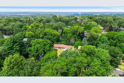 408 Woodland Drive, Burnsville, MN 55337 - Photo 22