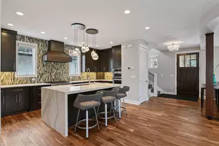 633 Park St E, Wayzata, MN 55391 - Photo 6