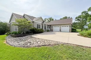1810 Minnehuta Dr, Fergus Falls, MN 56537 - Photo 50