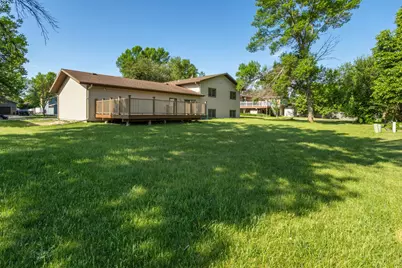 1907 25 1/2 Avenue S, Fargo,  58103 - Photo 40