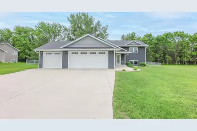 2580 Lois Lane SE, Alexandria, MN 56308 - Photo 1