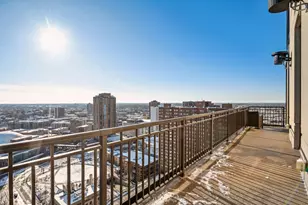 201 S 11th St, Minneapolis, MN 55403 - Photo 54