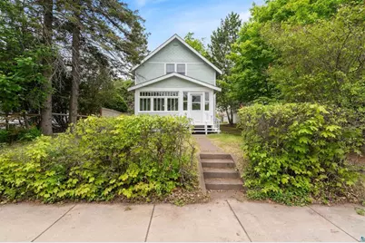 1515 N 8th Avenue E, Duluth, MN 55805 - Photo 1