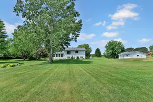32951 Park Trail, Center City, MN 55012 - Photo 26