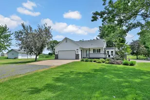 32951 Park Trail, Center City, MN 55012 - Photo 2