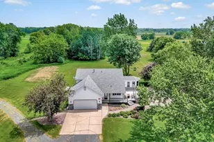32951 Park Trail, Center City, MN 55012 - Photo 8
