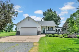 32951 Park Trail, Center City, MN 55012 - Photo 18