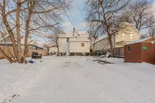 817 9th St S, Fargo,  58103 - Photo 6