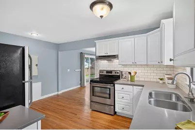 2845 Rhode Island Avenue S, Saint Louis Park, MN 55426 - Photo 12