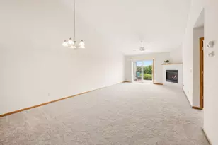 1805 Lakeridge Way, Waconia, MN 55387 - Photo 6