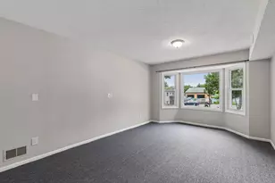 54 King St W, Saint Paul, MN 55107 - Photo 26