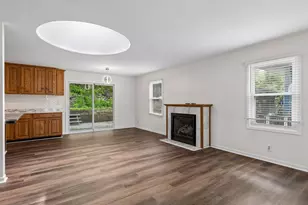 54 King St W, Saint Paul, MN 55107 - Photo 8