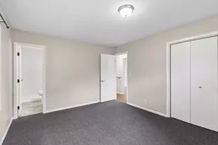 54 King St W, Saint Paul, MN 55107 - Photo 16