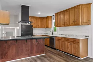 54 King St W, Saint Paul, MN 55107 - Photo 12