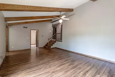 519 4th Street SW, Madelia, MN 56062 - Photo 8