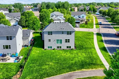 12446 Cottonwood Street NW, Coon Rapids, MN 55448 - Photo 36