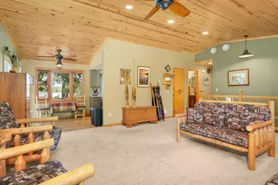 27985 Lakelawn Drive, Lindstrom, MN 55045 - Photo 6