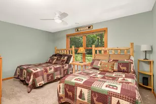 27985 Lakelawn Dr, Lindstrom, MN 55045 - Photo 16