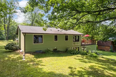 27985 Lakelawn Drive, Lindstrom, MN 55045 - Photo 34
