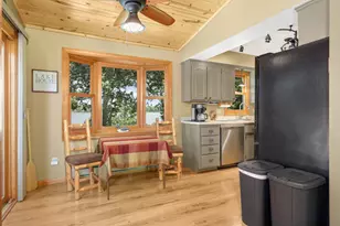 27985 Lakelawn Dr, Lindstrom, MN 55045 - Photo 8