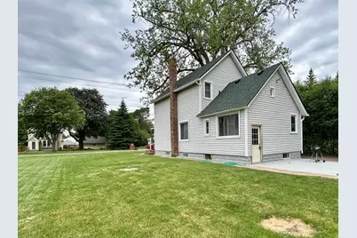 1380 Charlton Street, West Saint Paul, MN 55118 - Photo 2