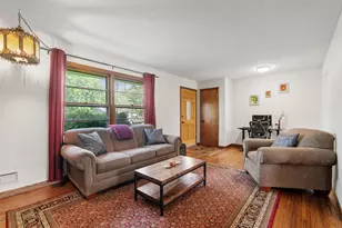 8528 Columbus Ave S, Bloomington, MN 55420 - Photo 20