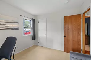 8528 Columbus Ave S, Bloomington, MN 55420 - Photo 38