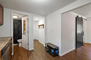 5740 Dupont Ave N, Brooklyn Center, MN 55430 - Photo 12