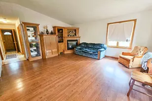 502 Chicago Ave SW, Red Lake Falls, MN 56750 - Photo 6