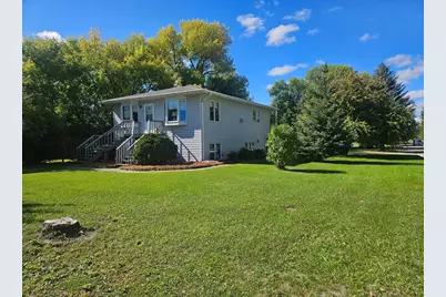 502 Chicago Avenue SW, Red Lake Falls, MN 56750 - Photo 2