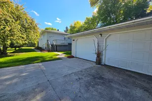 502 Chicago Ave SW, Red Lake Falls, MN 56750 - Photo 22