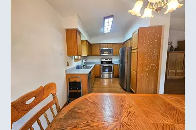 502 Chicago Avenue SW, Red Lake Falls, MN 56750 - Photo 4