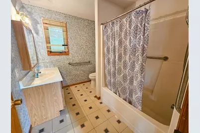 502 Chicago Avenue SW, Red Lake Falls, MN 56750 - Photo 12