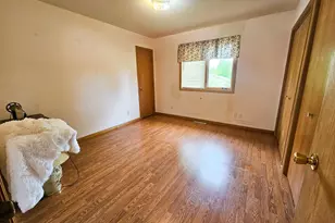 502 Chicago Ave SW, Red Lake Falls, MN 56750 - Photo 10