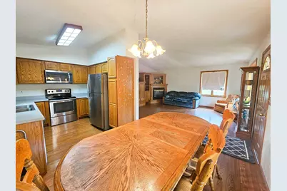 502 Chicago Avenue SW, Red Lake Falls, MN 56750 - Photo 6