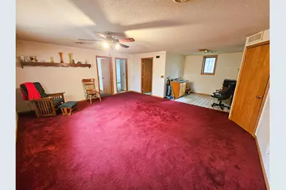 502 Chicago Avenue SW, Red Lake Falls, MN 56750 - Photo 14