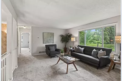 4750 Orleans Lane N, Plymouth, MN 55442 - Photo 6