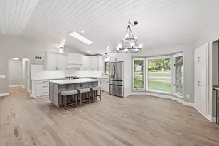 1831 Koehnen Circle, Excelsior, MN 55331 - Photo 8