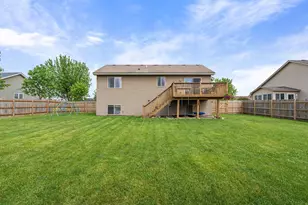 609 Bluebird St, Mora, MN 55051 - Photo 18