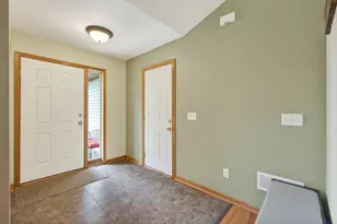 1129 Woodland Dr, Howard Lake, MN 55349 - Photo 2