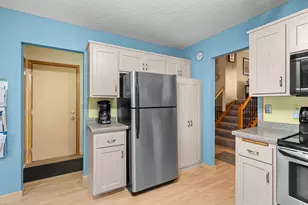 2581 Henslow Ave N, Oakdale, MN 55128 - Photo 6