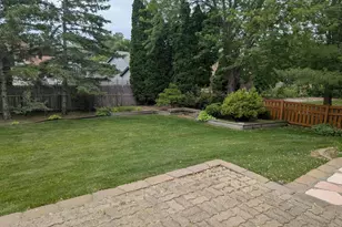2581 Henslow Ave N, Oakdale, MN 55128 - Photo 34